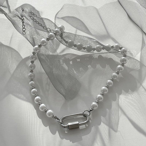 INITIO Carabiner Pearl Luster Necklace