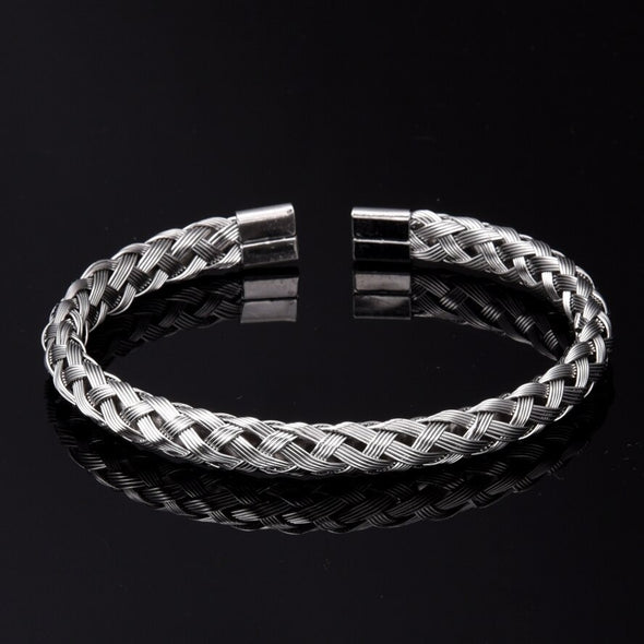 INITIO Cross Charm Bangle Bracelet Set