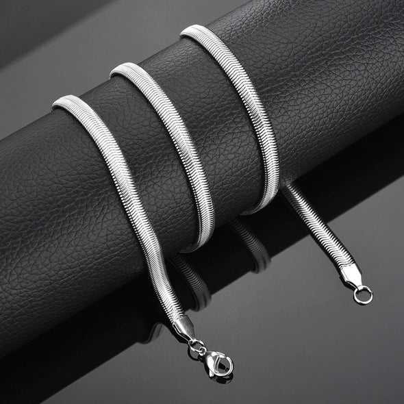 INITIO Snake Chain Necklace